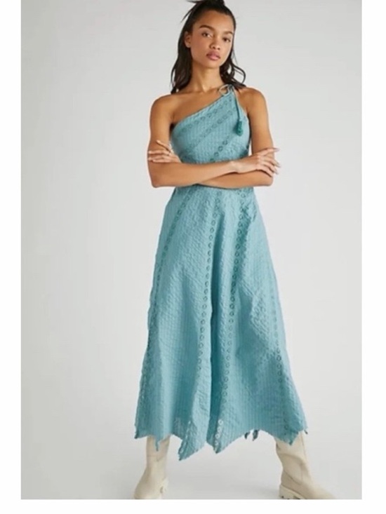 Free People Dresses & Skirts - Free People Bella One Shoulder Maxi Dress